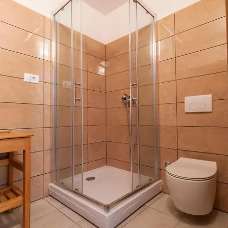 Appartement Taverna &